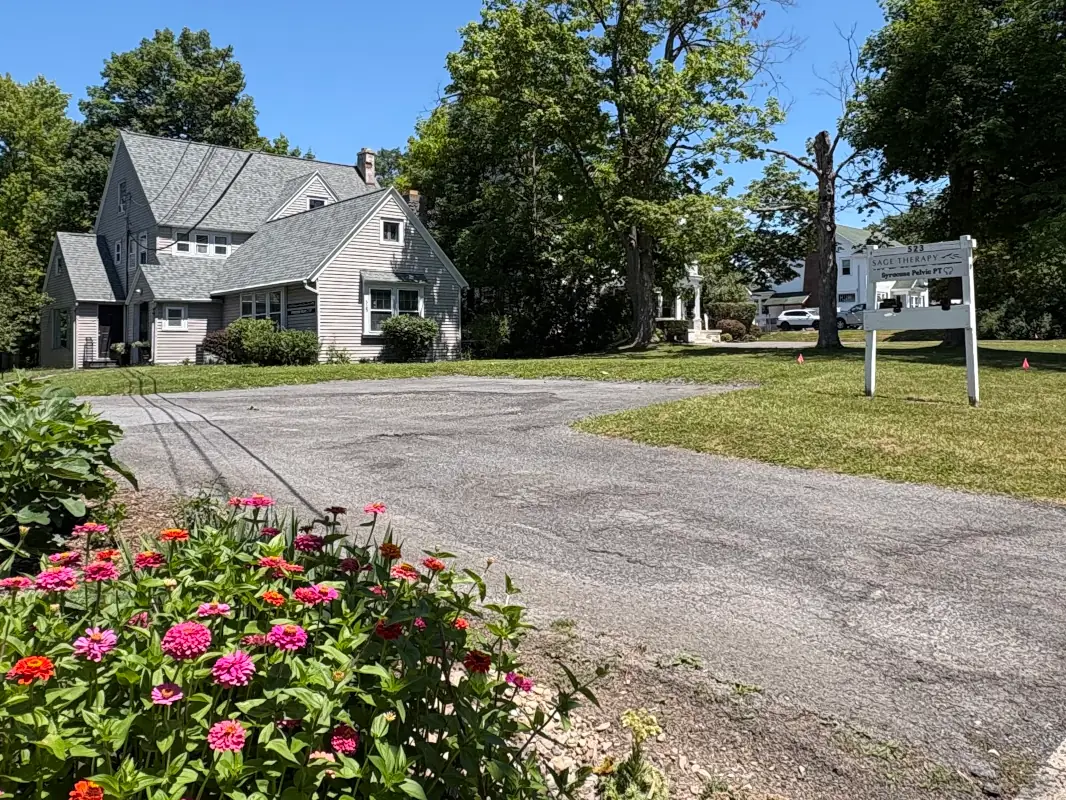 Syracuse Pelvic PT building exterior at 523 East Genesee Street, Fayetteville